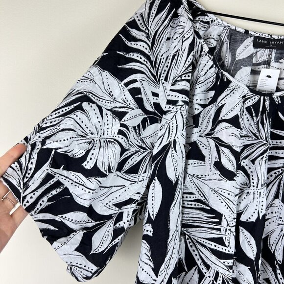 NWT Lane Bryant Black White Maui Leaves Crop Balloon Sleeve Top - Picture 5 of 6